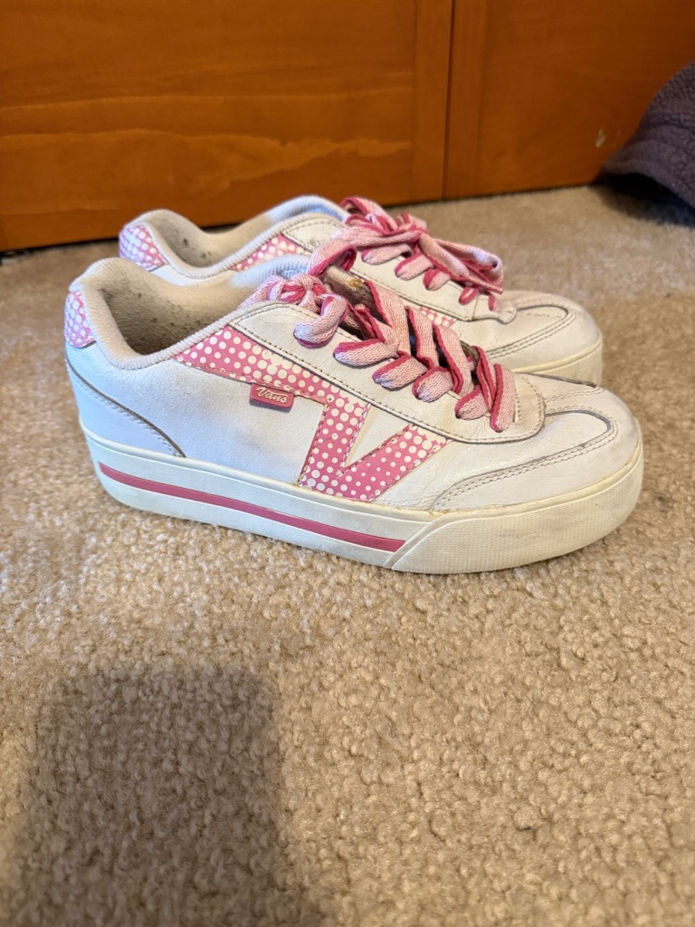 Vans vintage plat V y2k pink and white polka dot